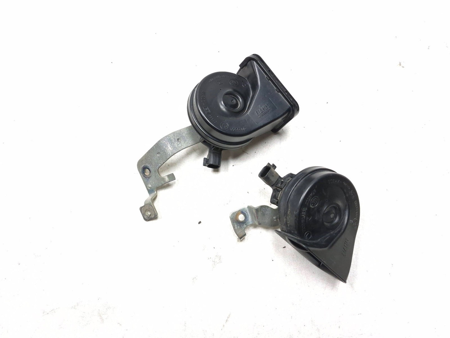 2014 Fiat 500l Horn Signal Pair OEM