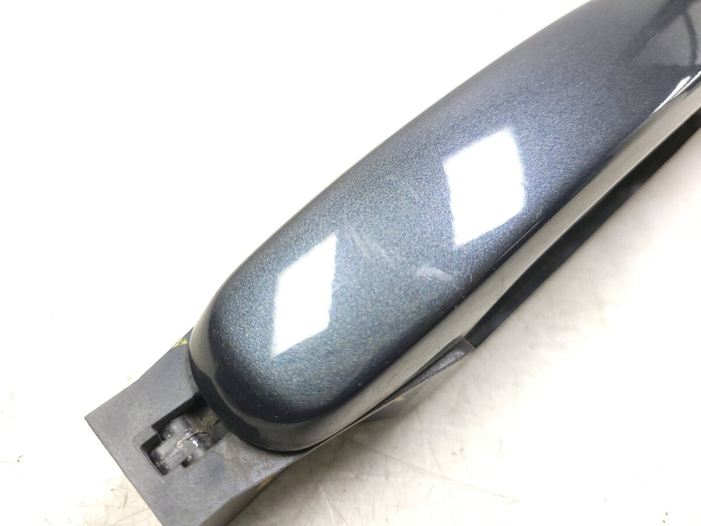 2010 - 2017 Chevrolet Equinox Exterior Door Handle Front Driver Side Left OEM