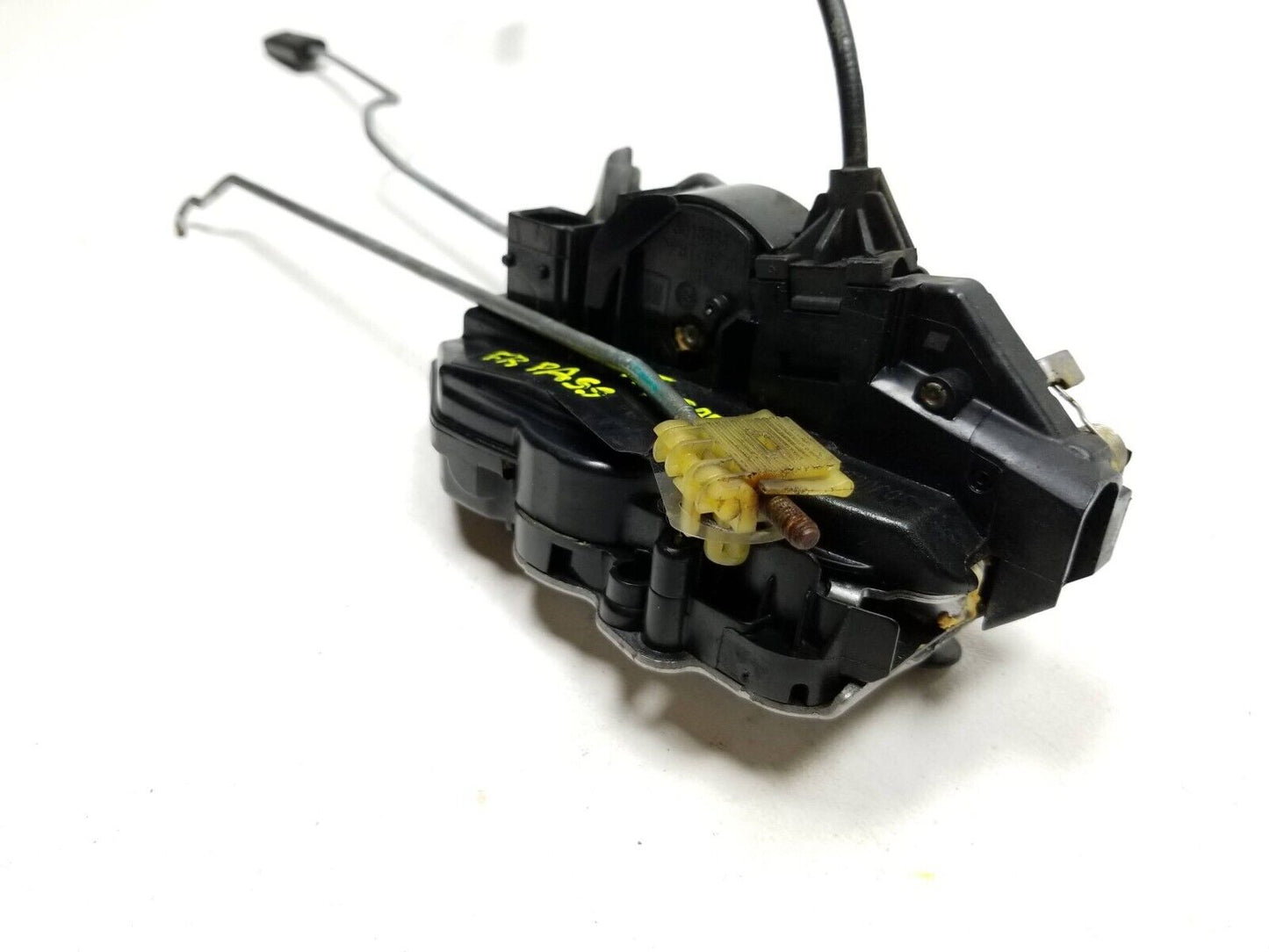 13 14 15 16 GMC Acadia Door Lock Latch Actuator Front Passenger Side Right OEM