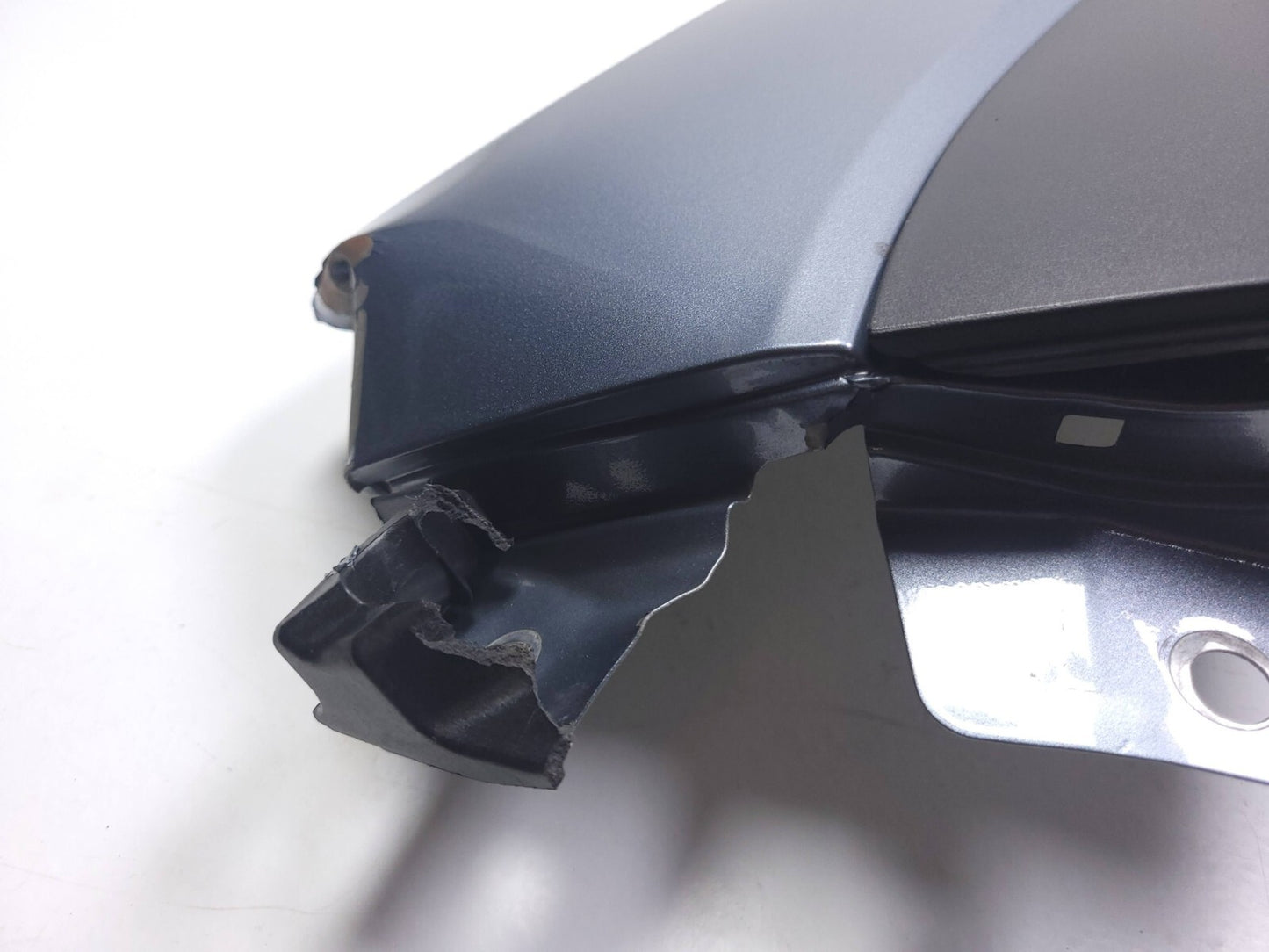 2019 Hyundai Kona Fender Driver Left Oem. && Needs Repair @@ ✅
