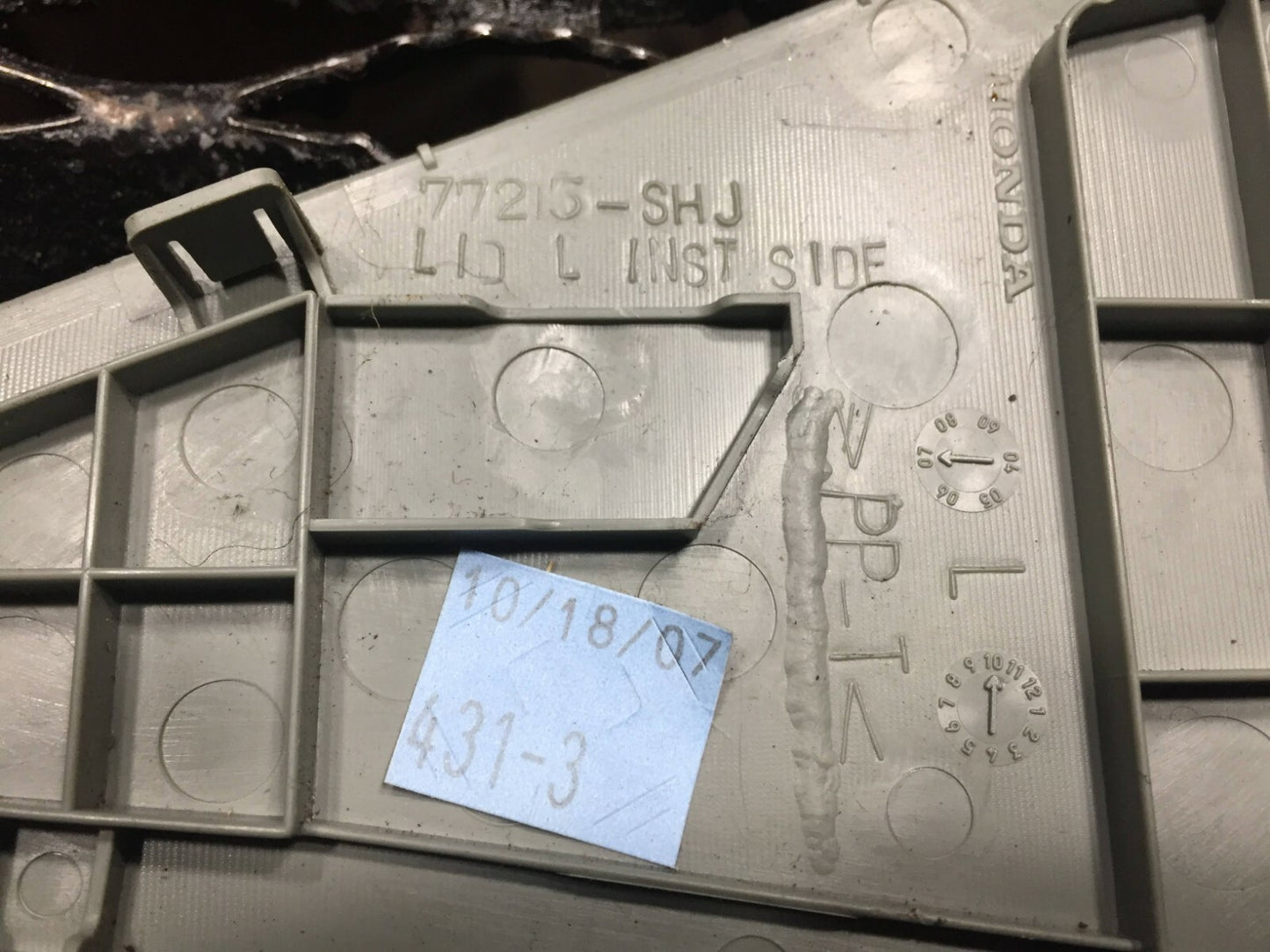08 09 10 Honda Odyssey Front Left Driver Side Dash Cover Trim OEM D43