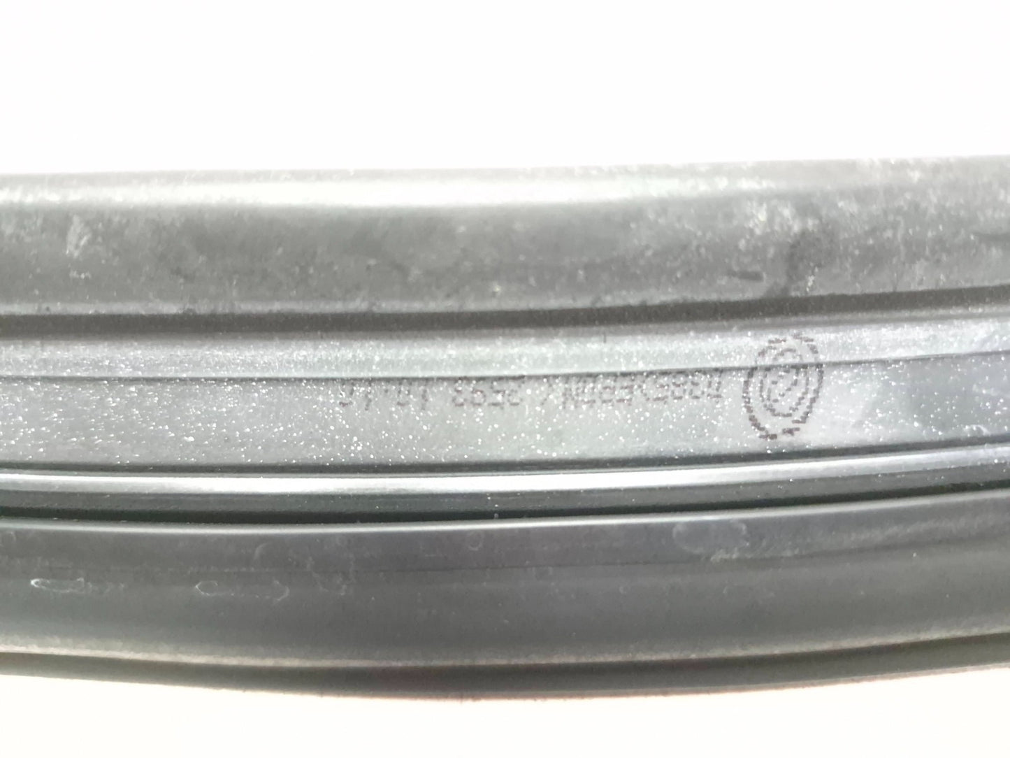2014 Fiat 500l Door Weatherstrip Front Driver Side Left OEM