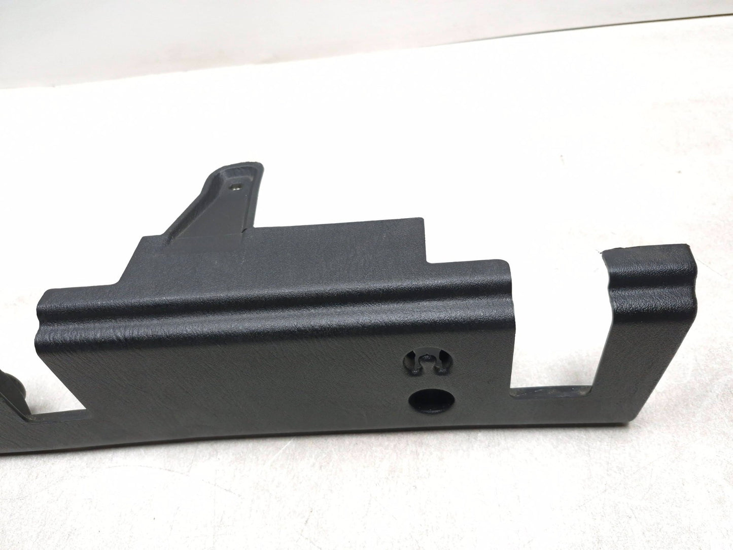 2013 Dodge Grand Caravan Rear 3rd Row Lower Seat Trim Panel 0yv57trmab Oem✅