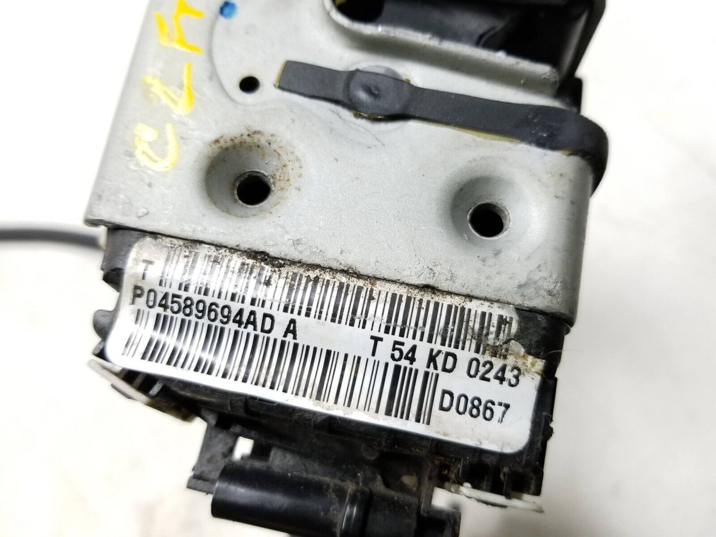 2011-2014 Chrysler 200 Sedan Door Lock Actuator Front Passenger Side Right OEM