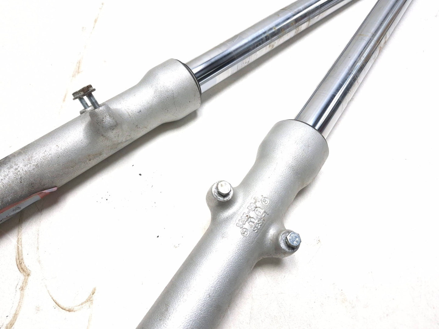 2006 Suzuki Marauder Gz250 Front Fork Shock Left & Right Pair OEM