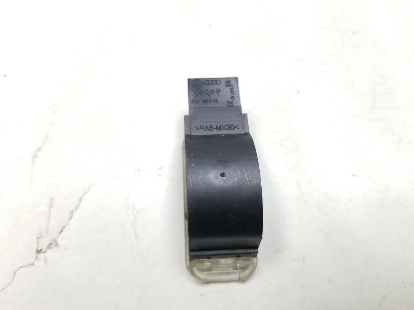 2009 - 2017 Audi Q5 Interior Overhead Light OEM