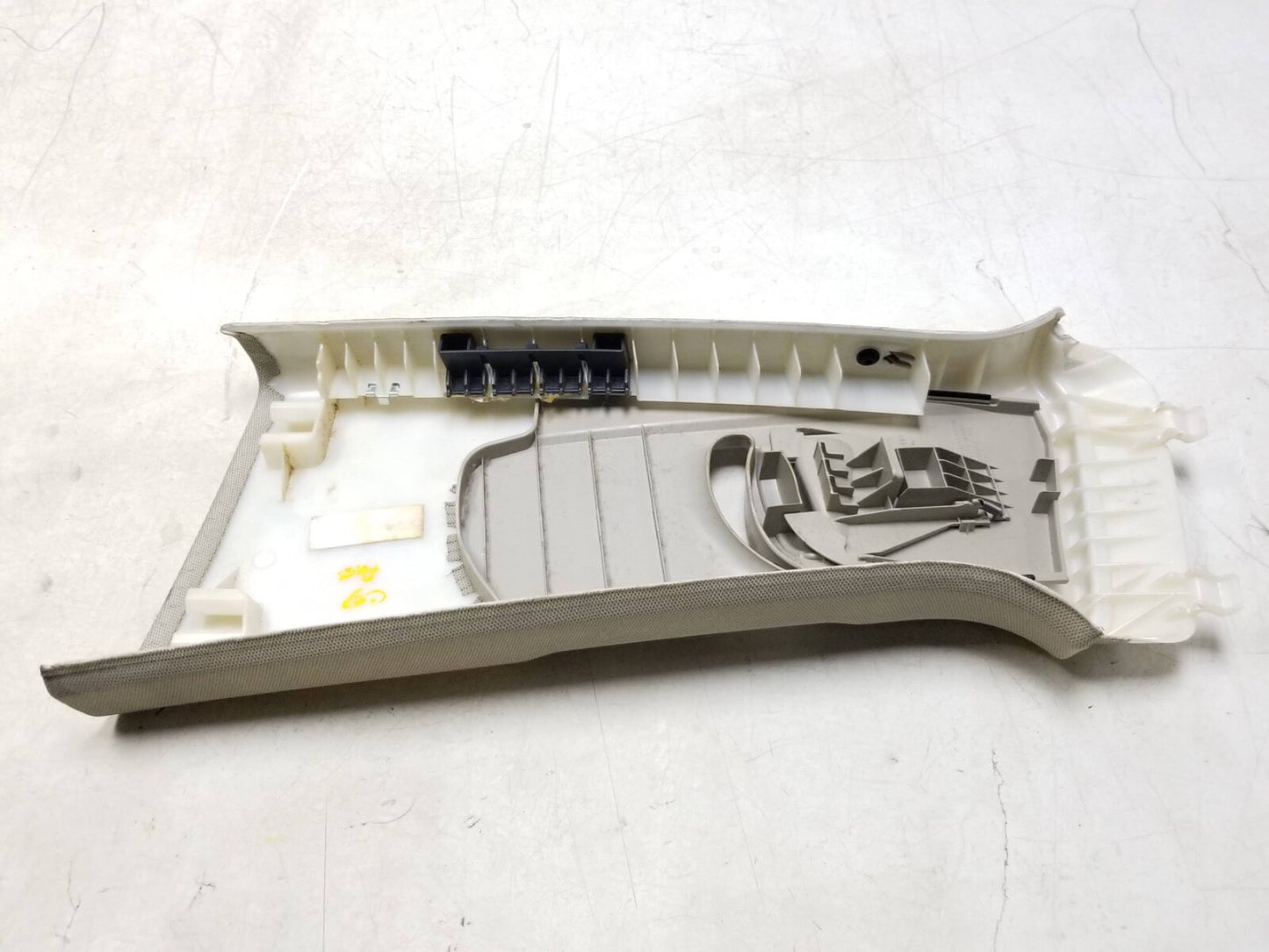 2009 - 2017 Audi Q5 A B C Pillar Trim Passenger Side Right OEM