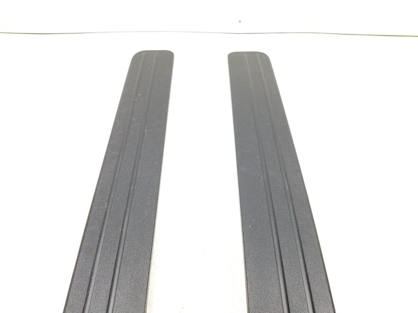 2009-2016 Hyundai Genesis Coupe Door Sill Scuff Trim Step Left & Right OEM