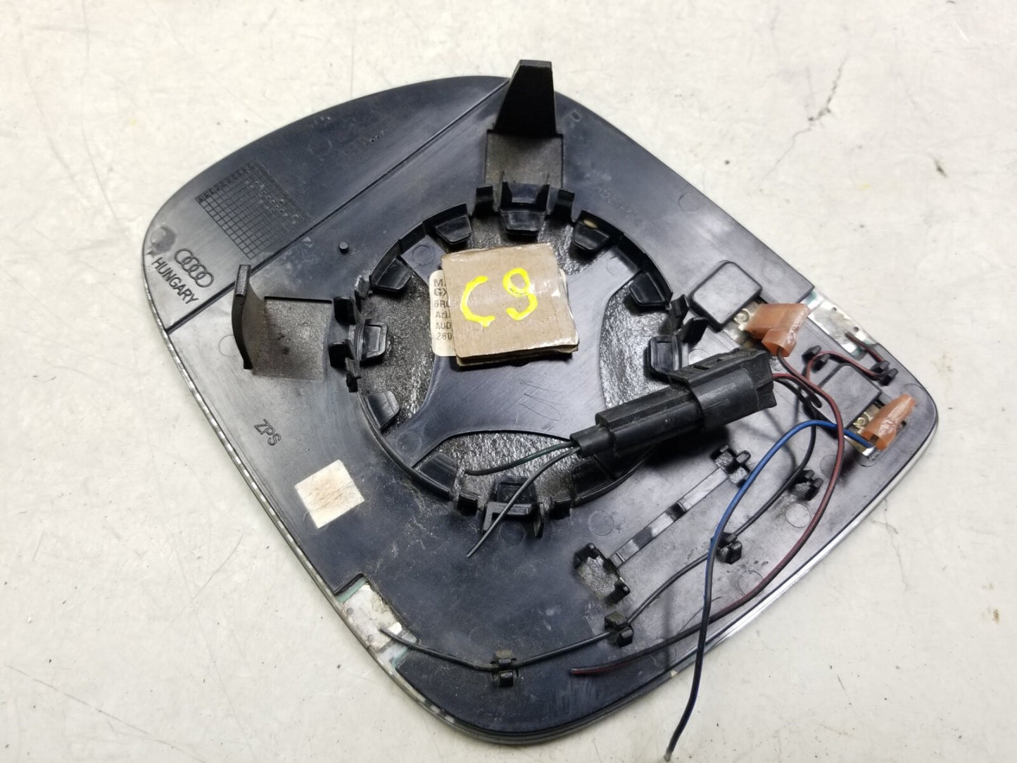 2009 - 2017 Audi Q5 Mirror Glass Front Passenger Side Right OEM