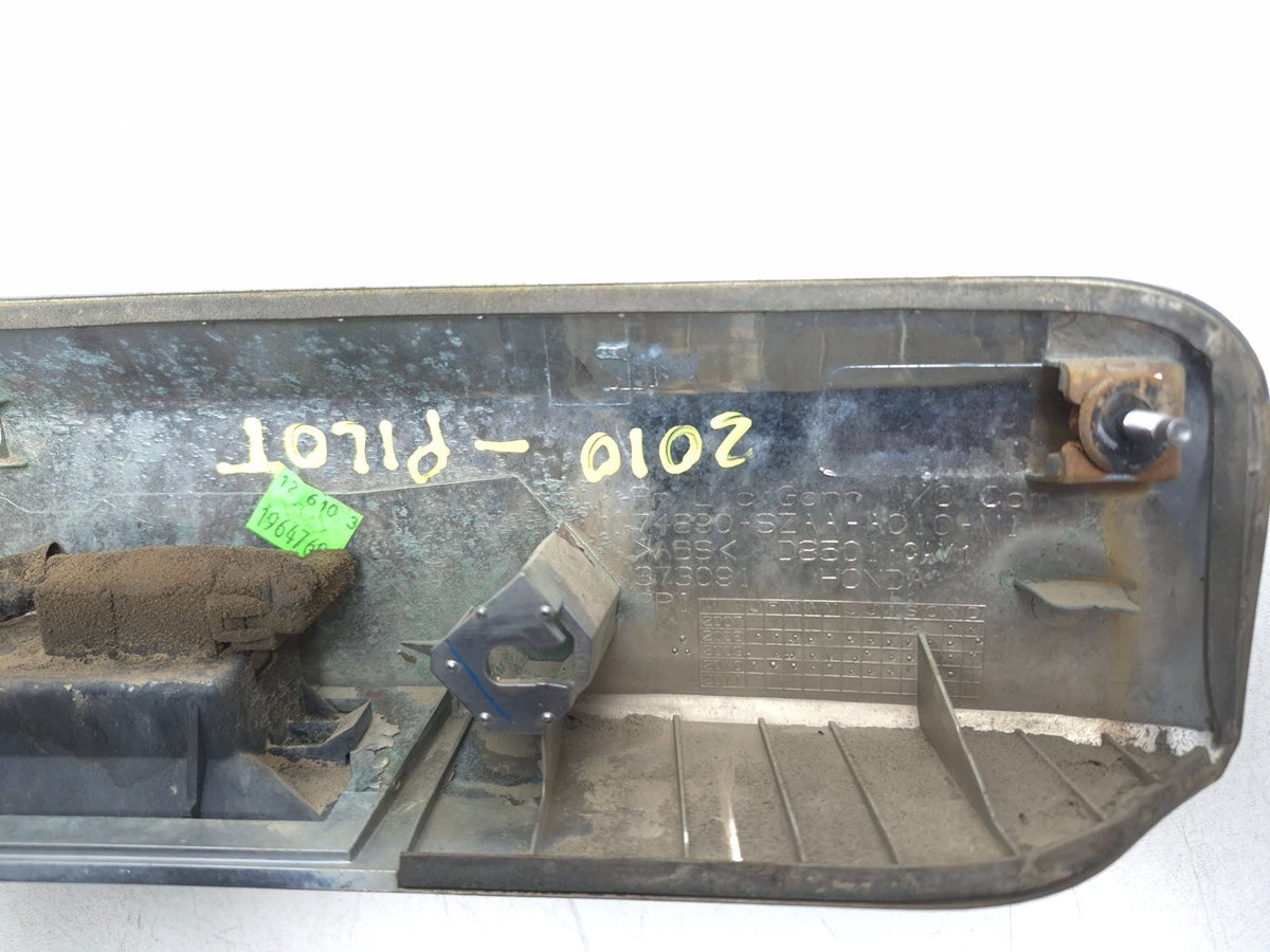 2010 Honda Pilot Tailgate Trim Molding W/ Camera 74890-sza-a11za OEM