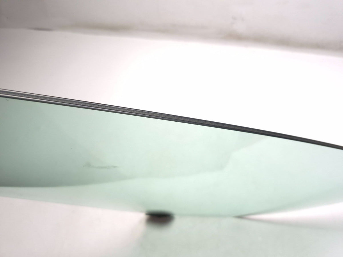 2022 Tesla Model 3 Front Door Window Glass Driver Side Left *laminated* OEM