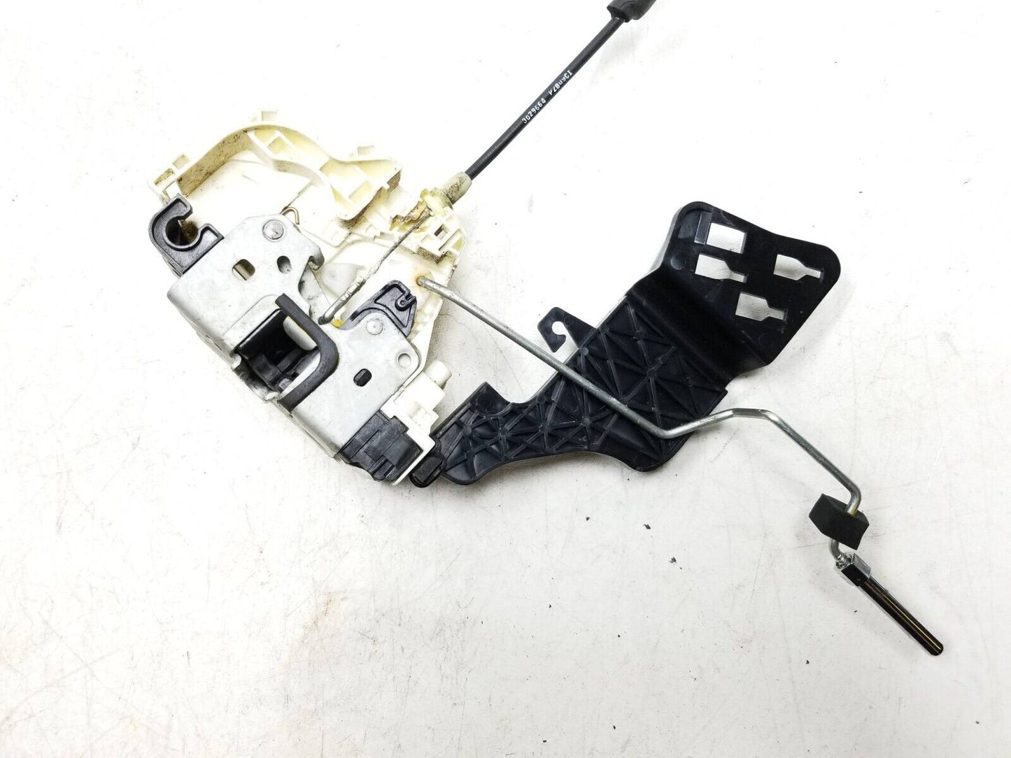 2011-2014 Chrysler 200 Sedan Door Lock Actuator Front Passenger Side Right OEM
