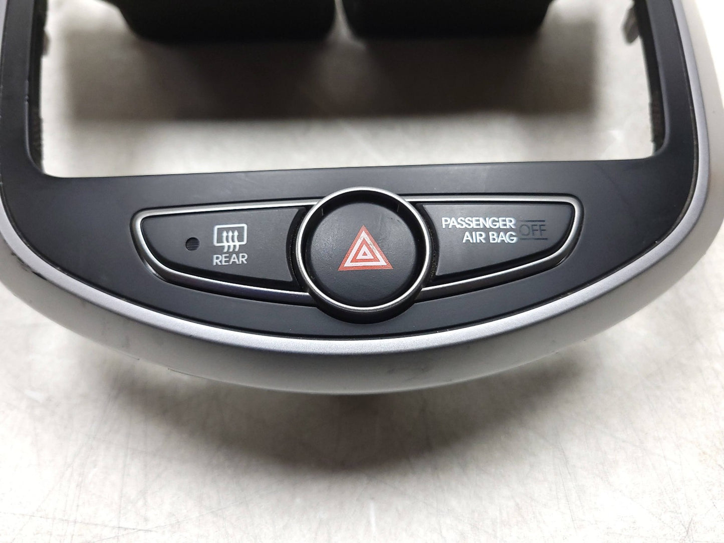 2012-2017 Hyundai Accent Radio Bezel Sedan OEM 84740-1r100