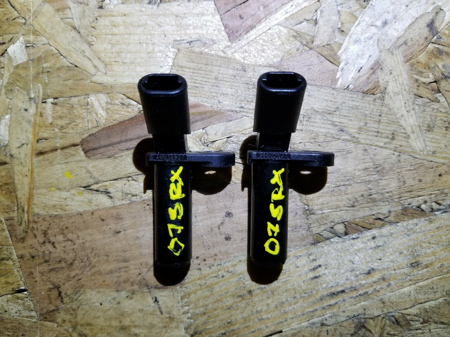 2004 - 2009 Cadillac SRX A/t Transmission Speed Sensor 2pcs OEM