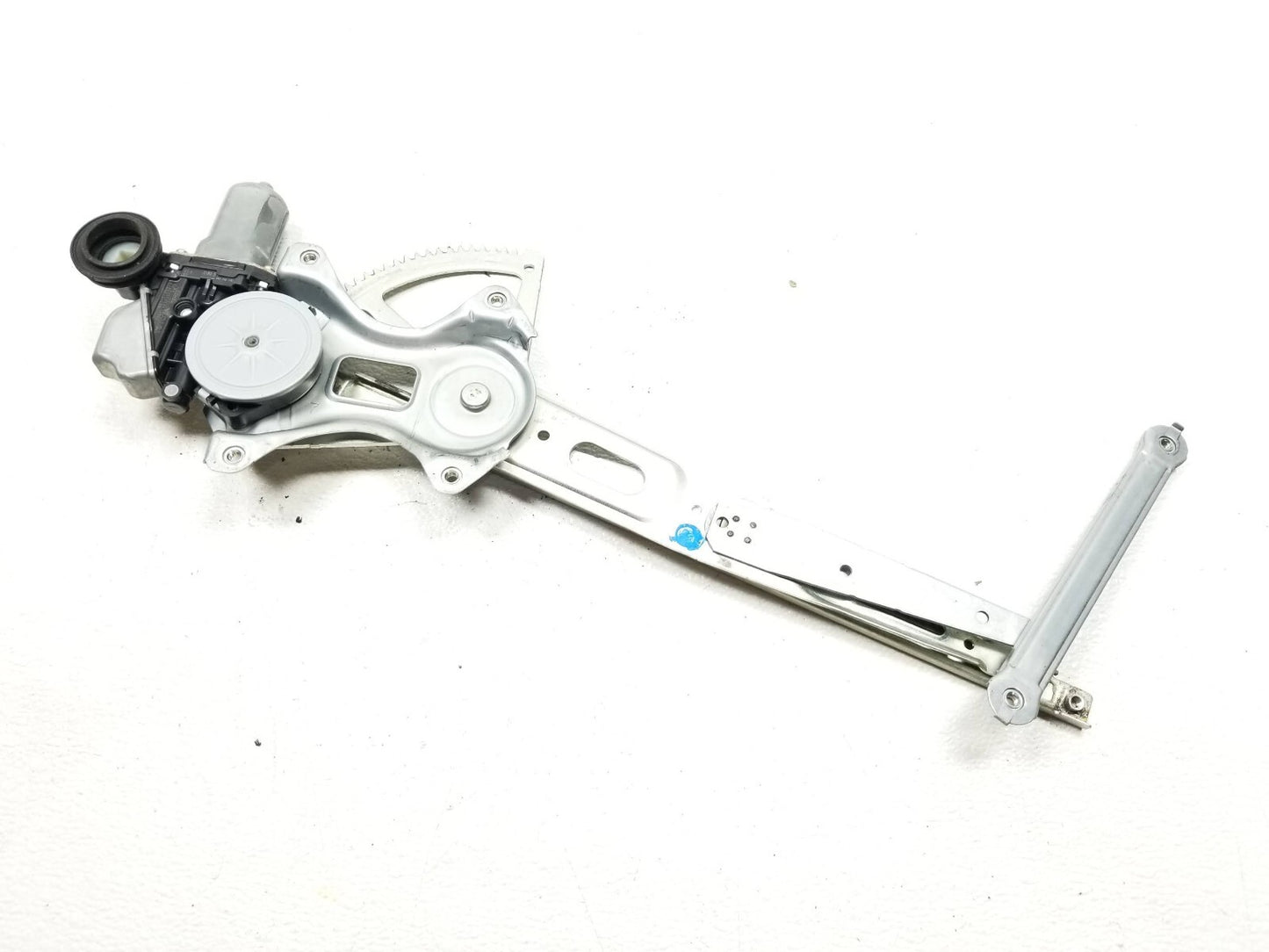 2011 Toyota Prius Front Passenger Door Window Regulator Motor OEM