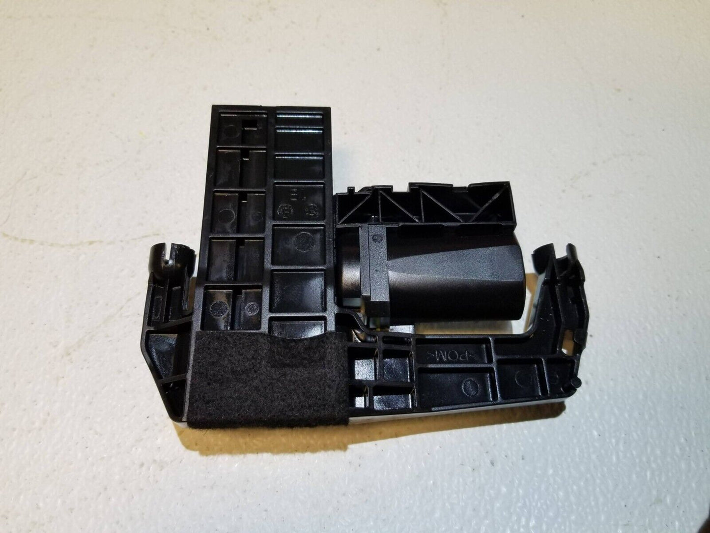 12 13 14 Mercedes-benz C300 Seat Headrest Motor Front Left Driver Side OEM