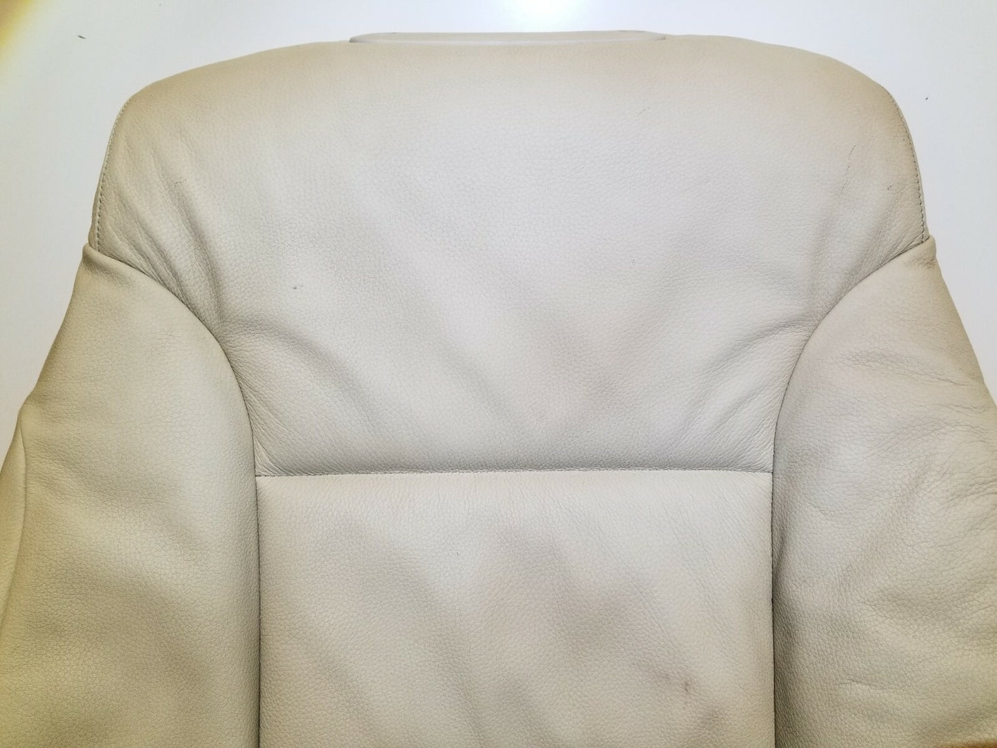 04 05 06 07 BMW 530xi E60 Front Seat Back Backrest Upper Driver Side Left OEM