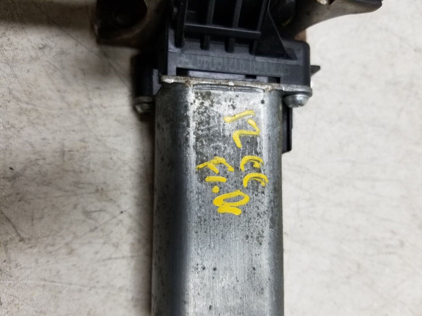 09-12 Volkswagen Cc Front Driver Seat Motor Tilt Adjust OEM