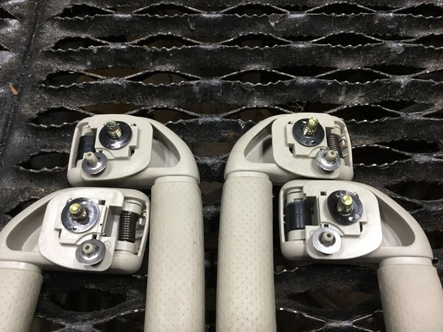 06 07 08 09 10 Infiniti M45 M35 Roof Grab Handle 4pcs OEM