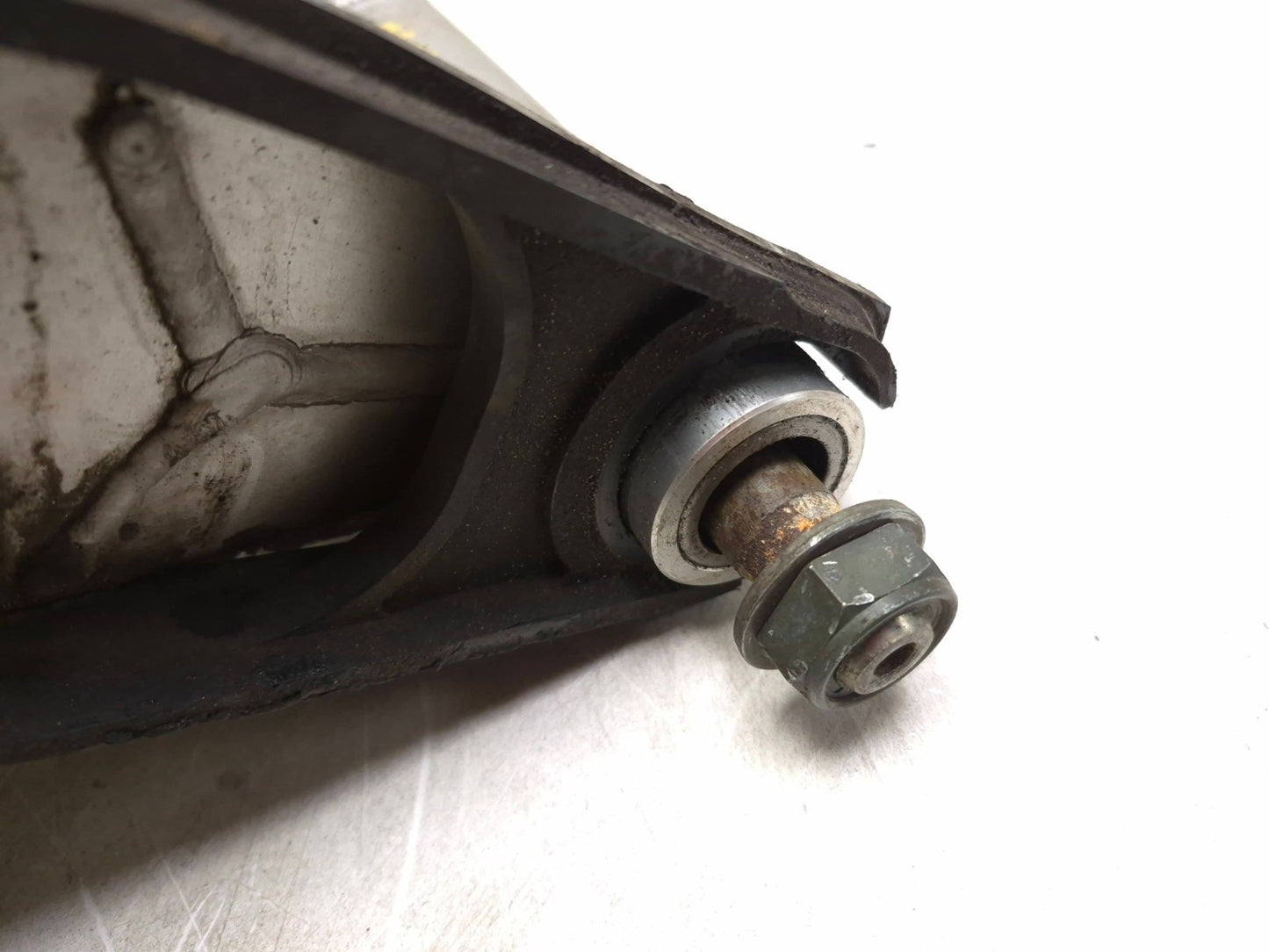2002 Yamaha Yzf-r6 Rear Swingarm OEM