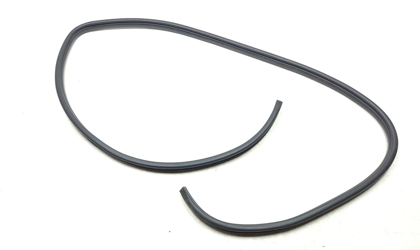 12-17 Hyundai Accent Sedan Door Weatherstrip Seal Front Passenger Side Right