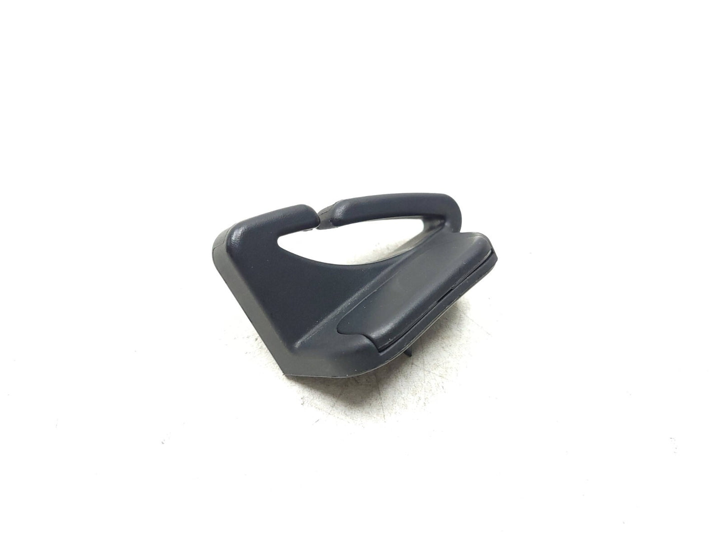 09 - 12 Hyundai Genesis Rear Belt Seat Gudie Holder Pair OEM Sedan
