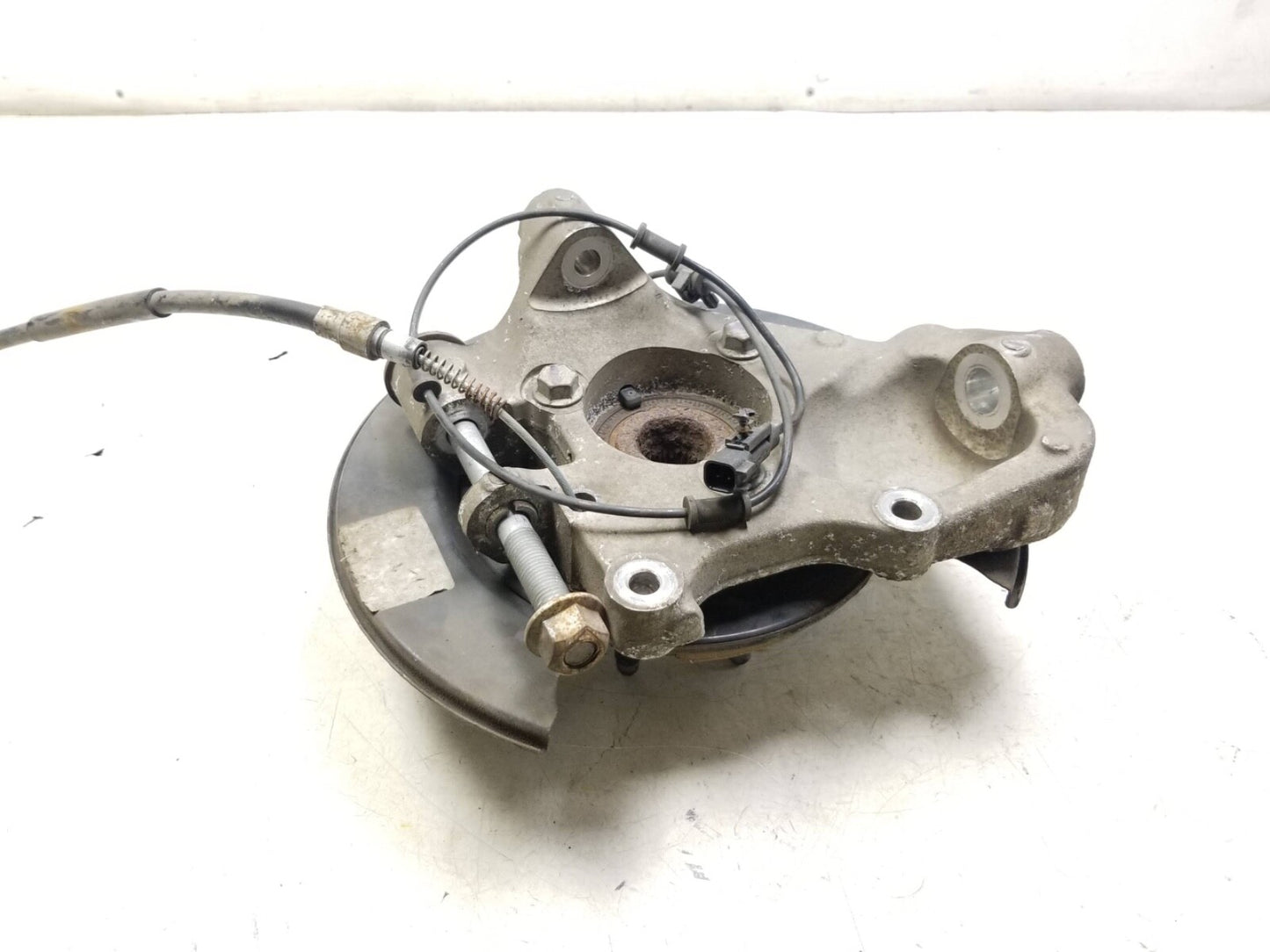 2011 - 2016 Cadillac SRX Wheel Spindle Knuckle Rear Driver Side Left OEM