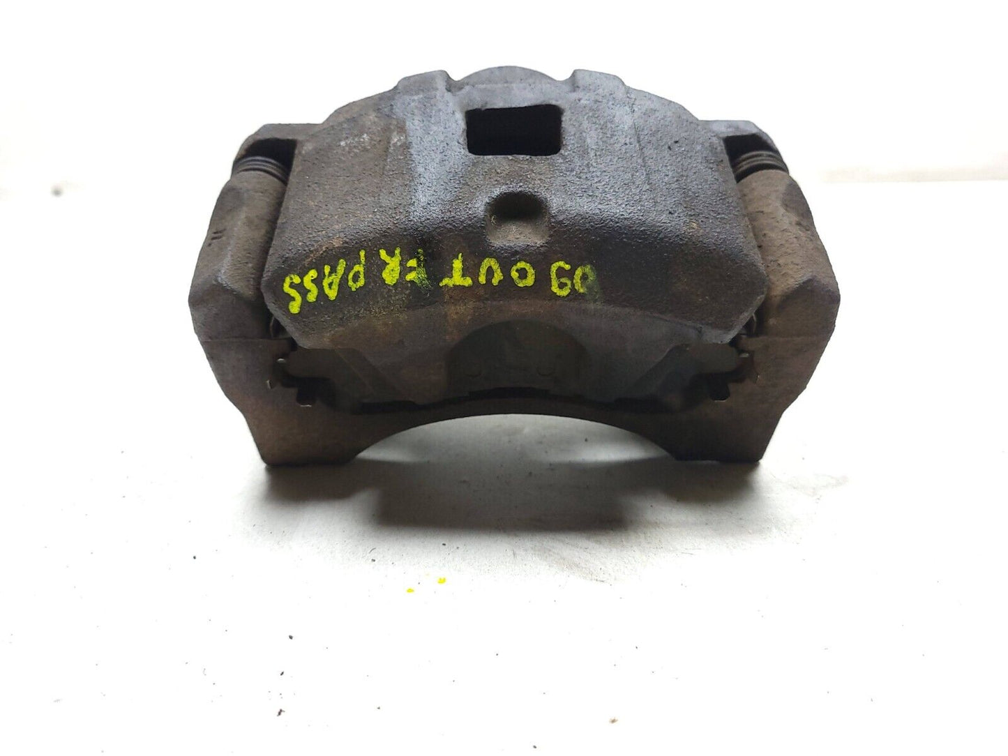 07 - 13 Mitsubishi Outlander Brake Caliper Front Passenger Side Right OEM