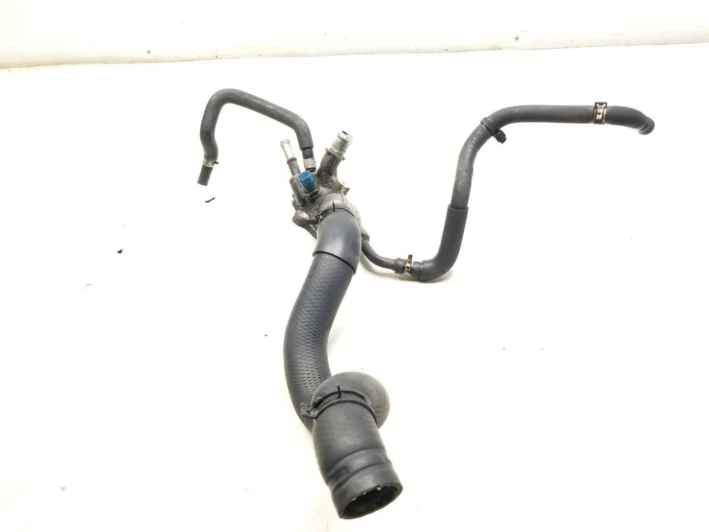 2008 - 2015 Nissan Rogue Engine Coolant Hose Line Pipe & Thermostat 2.5l  OEM