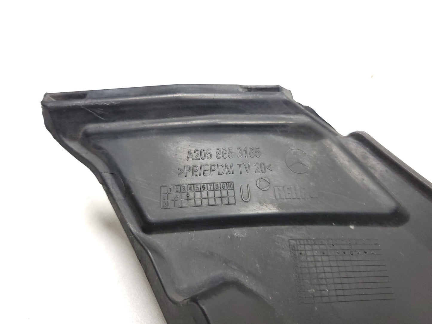 2015 Mercedes C300 Front Bumper Grille Bracket Impact Foam W205 OEM