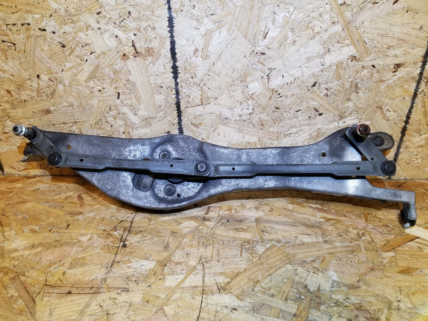 2007 - 2009 Cadillac SRX Windshield Wiper Motor & Linkage OEM