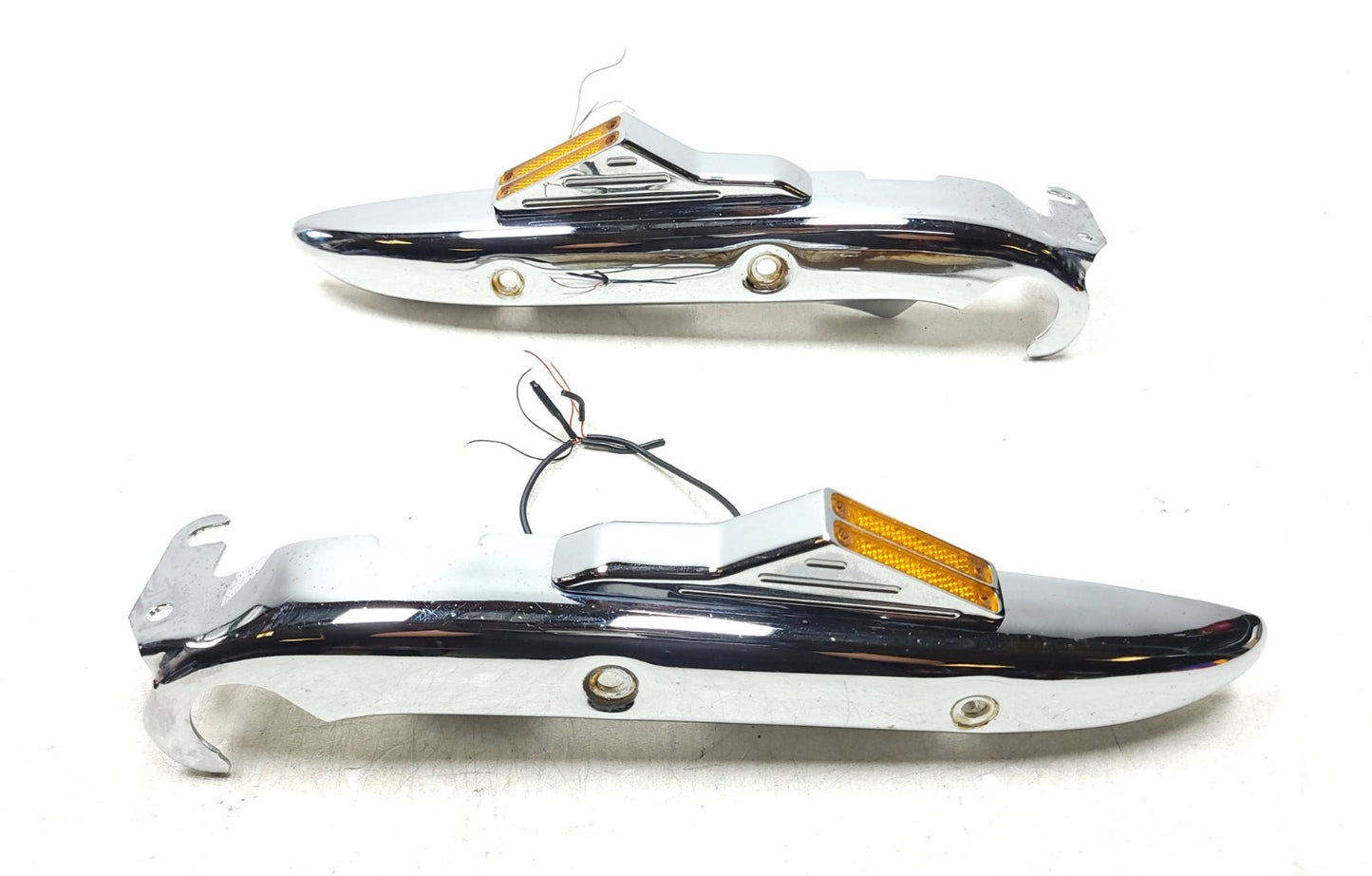 2002 Honda Magna Vf 750c Rear Turn Signal & Grab Rail Pair OEM