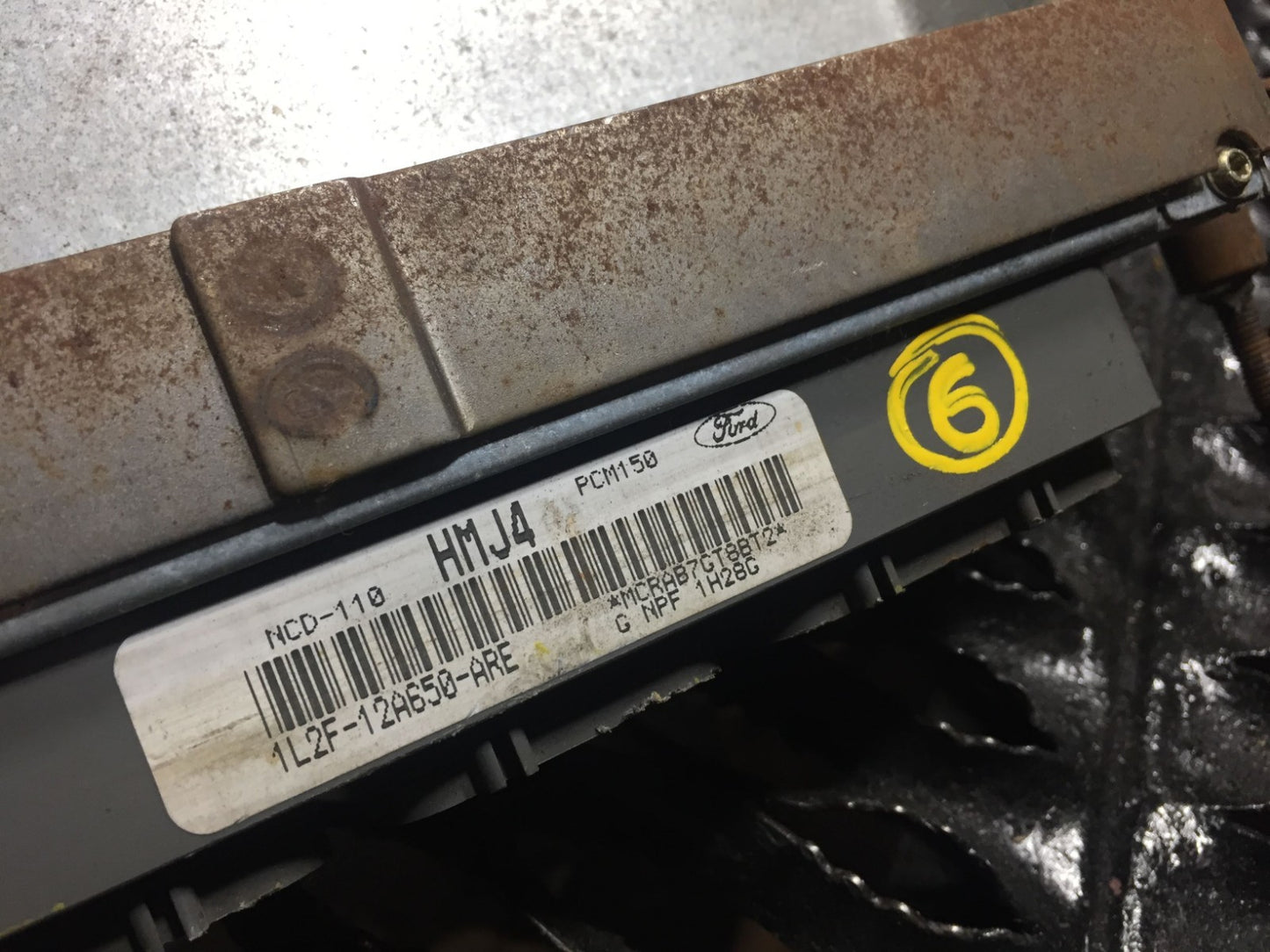 2002 Ford Explorer 4.6l A/tengine Control Module 1l2f-12a650-are OEM 107k
