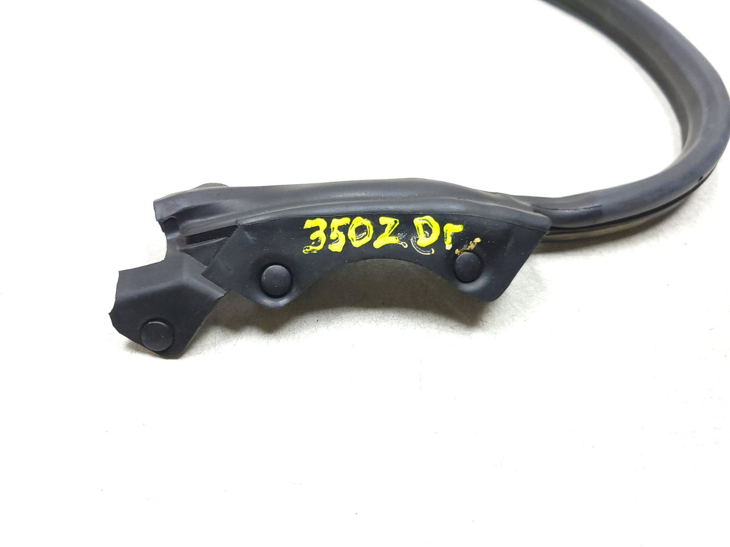 2007 - 2009 Nissan 350z Door Weatherstrip Front Driver Side Left OEM