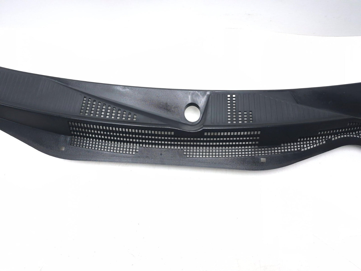 2010 Dodge Caliber Sxt Windshield Cowl Top Panel 05303815af OEM