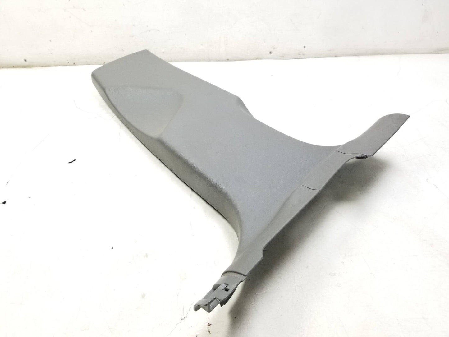 2009 - 2017 Audi Q5 A B C Pillar Trim Passenger Side Right OEM
