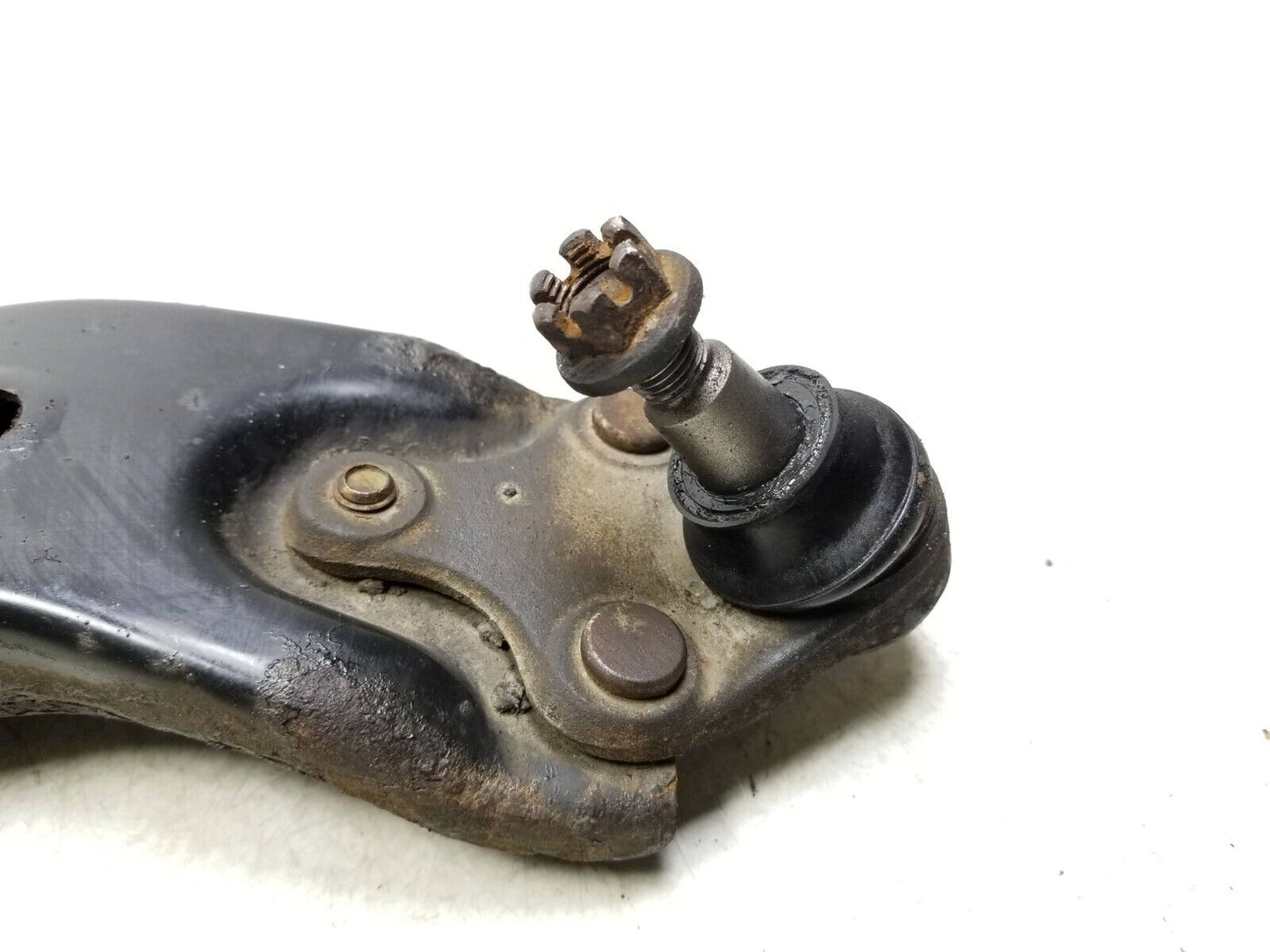 08 - 15 Scion Xb Front Lower Control Arm Passenger Side Right OEM