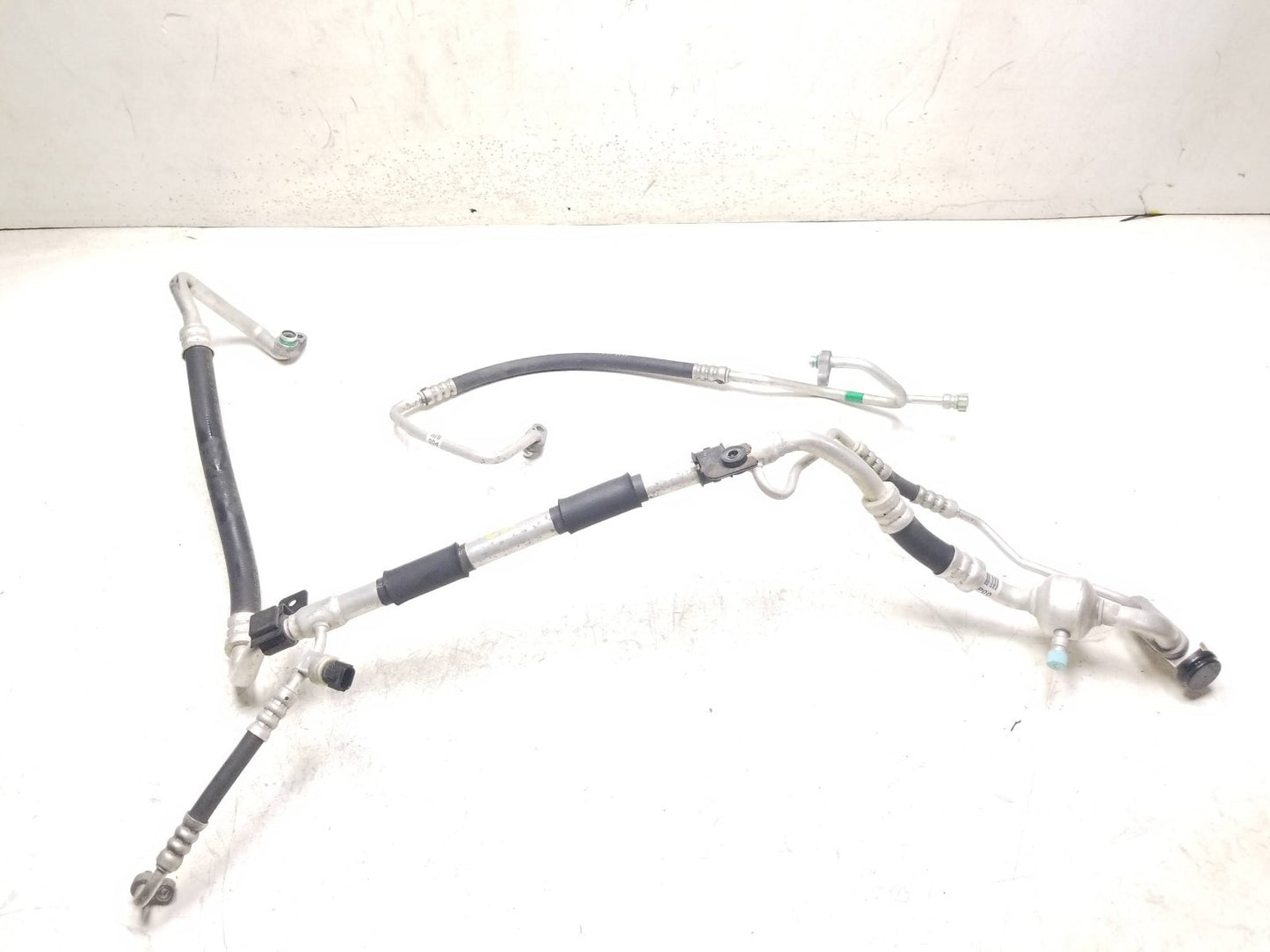 2014 - 2016 Kia Soul Air Conditioner Hose OEM