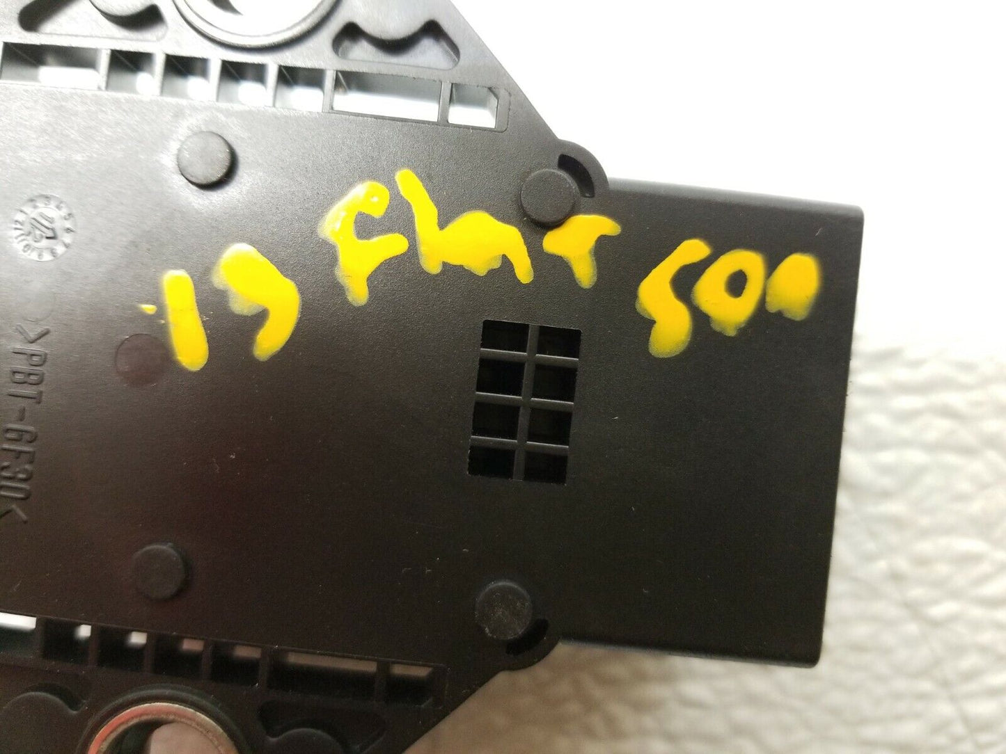 12-17 Fiat 500 Yaw Rate Sensor 68073504aa OEM