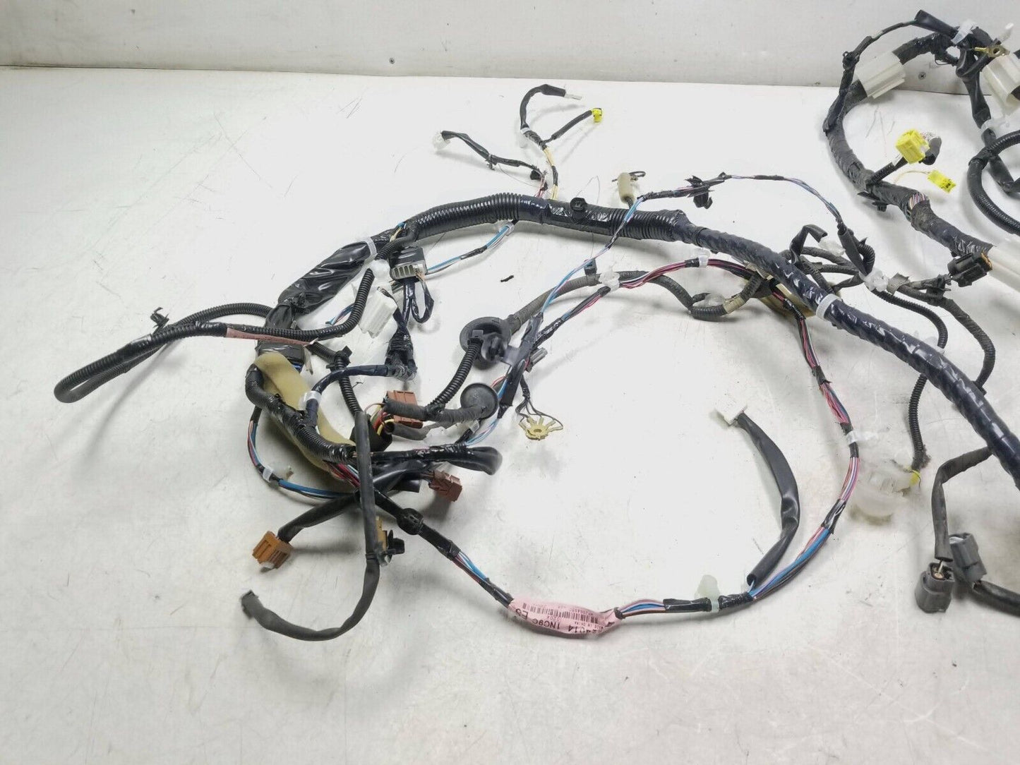 08 - 13 Infiniti G37 Interior Wire Harness Driver Side OEM Sedan