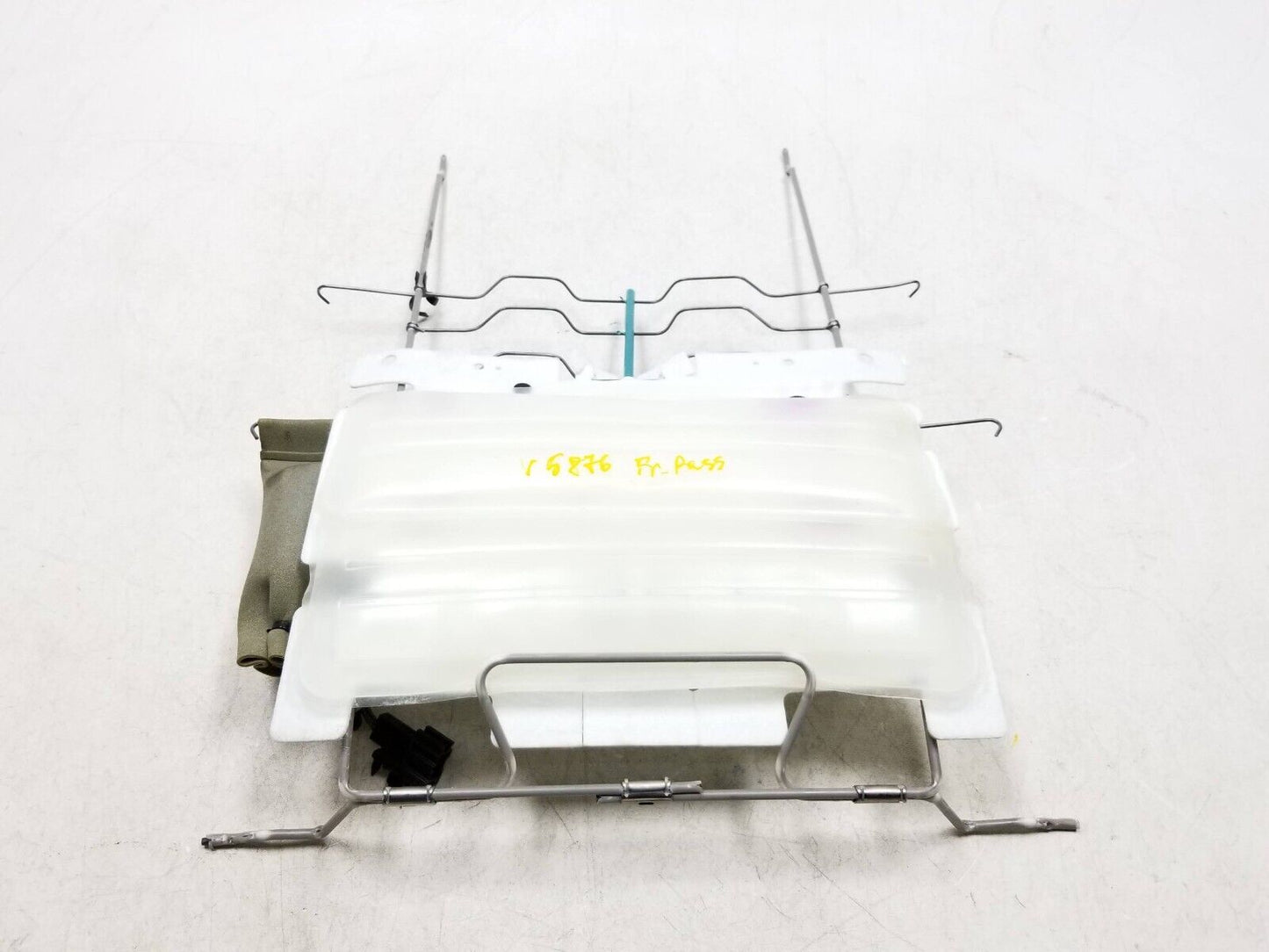 08-16 Mercedes W212 E350 Front Upper Seat Cushion Bladder Bolster Passenger OEM