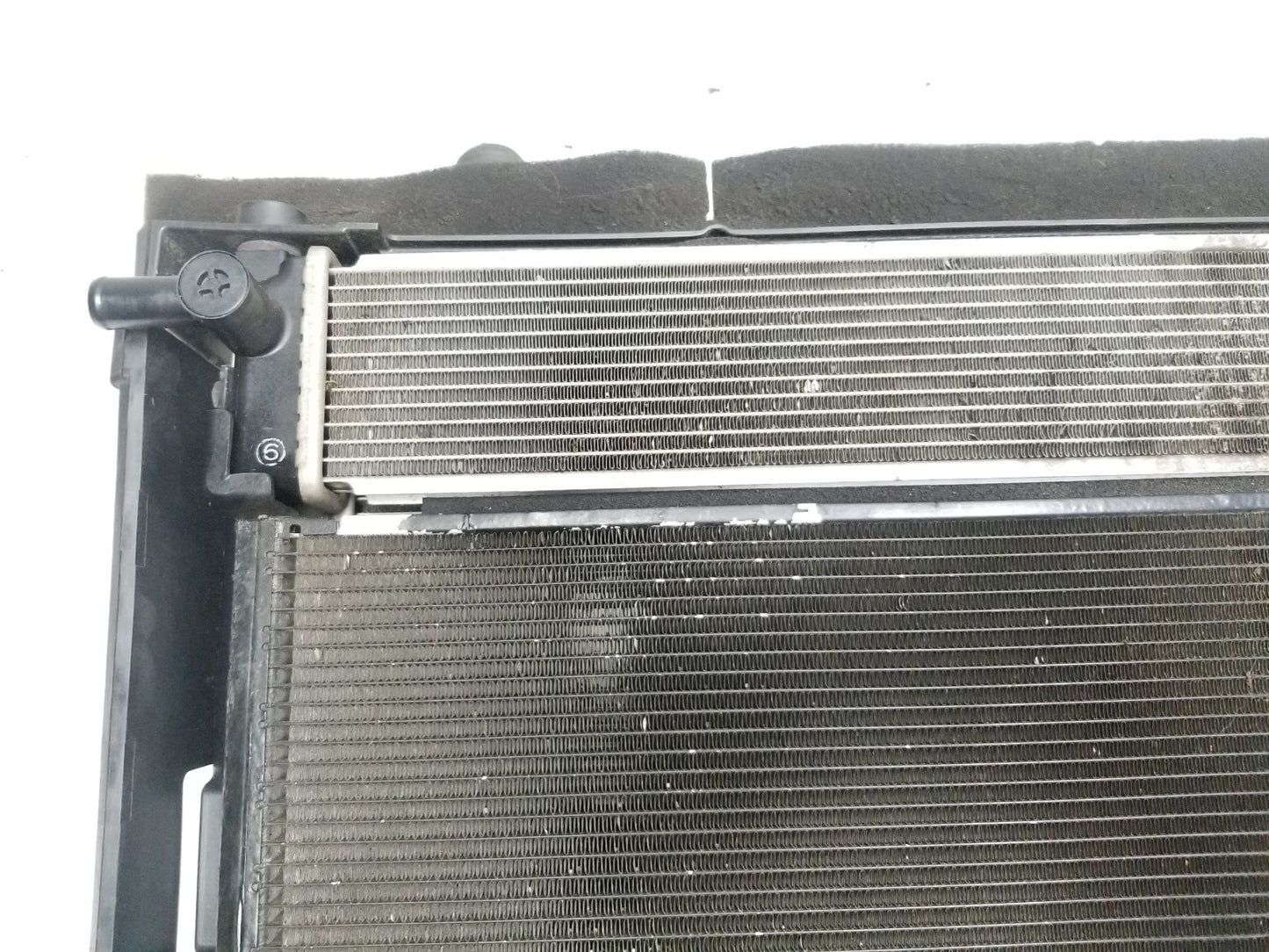 11-17 Lexus CT200h Radiator Condenser Cooling Fan Assy Oem✅