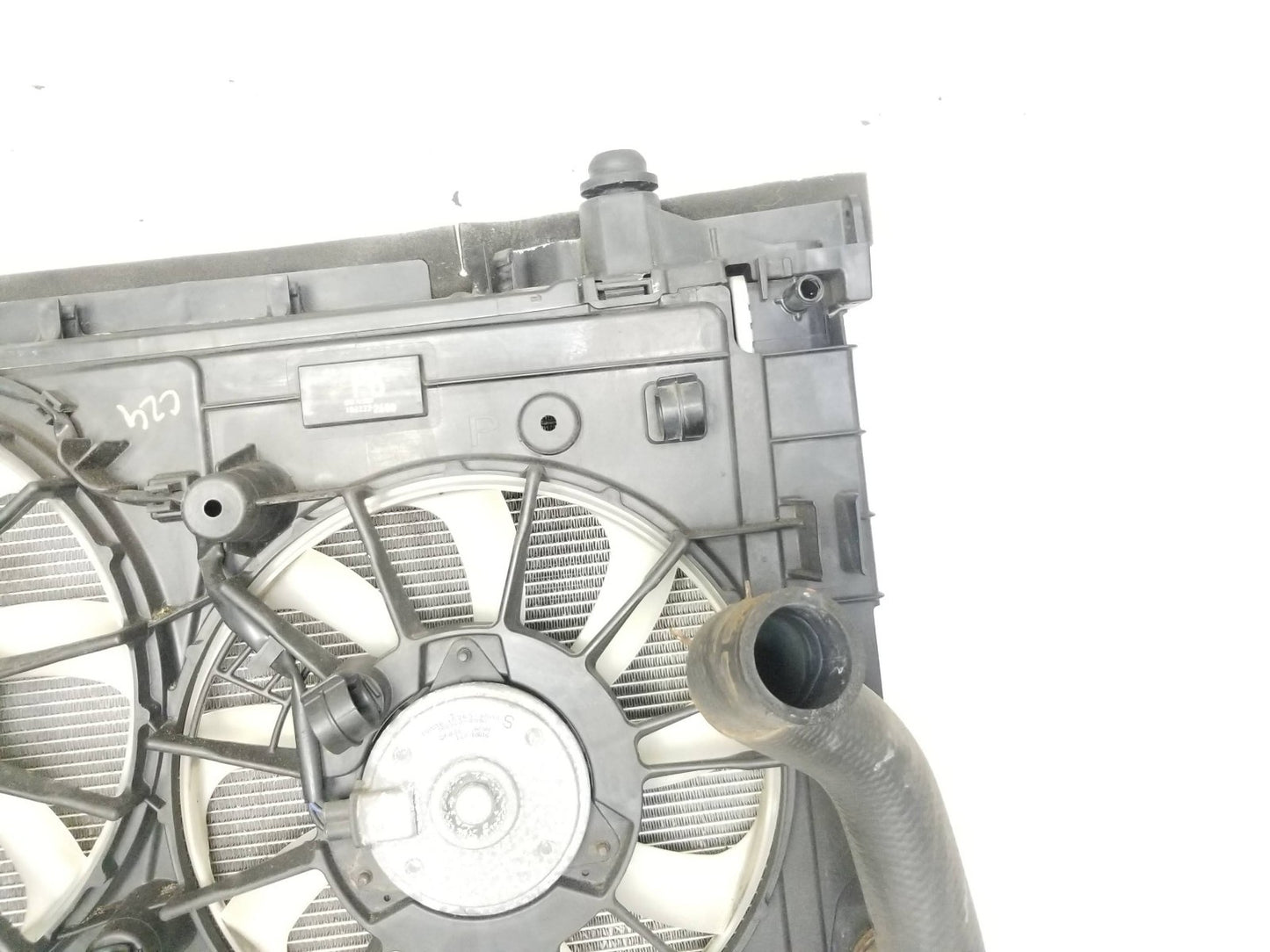 11-17 Lexus CT200h Radiator Condenser Cooling Fan Assy Oem✅
