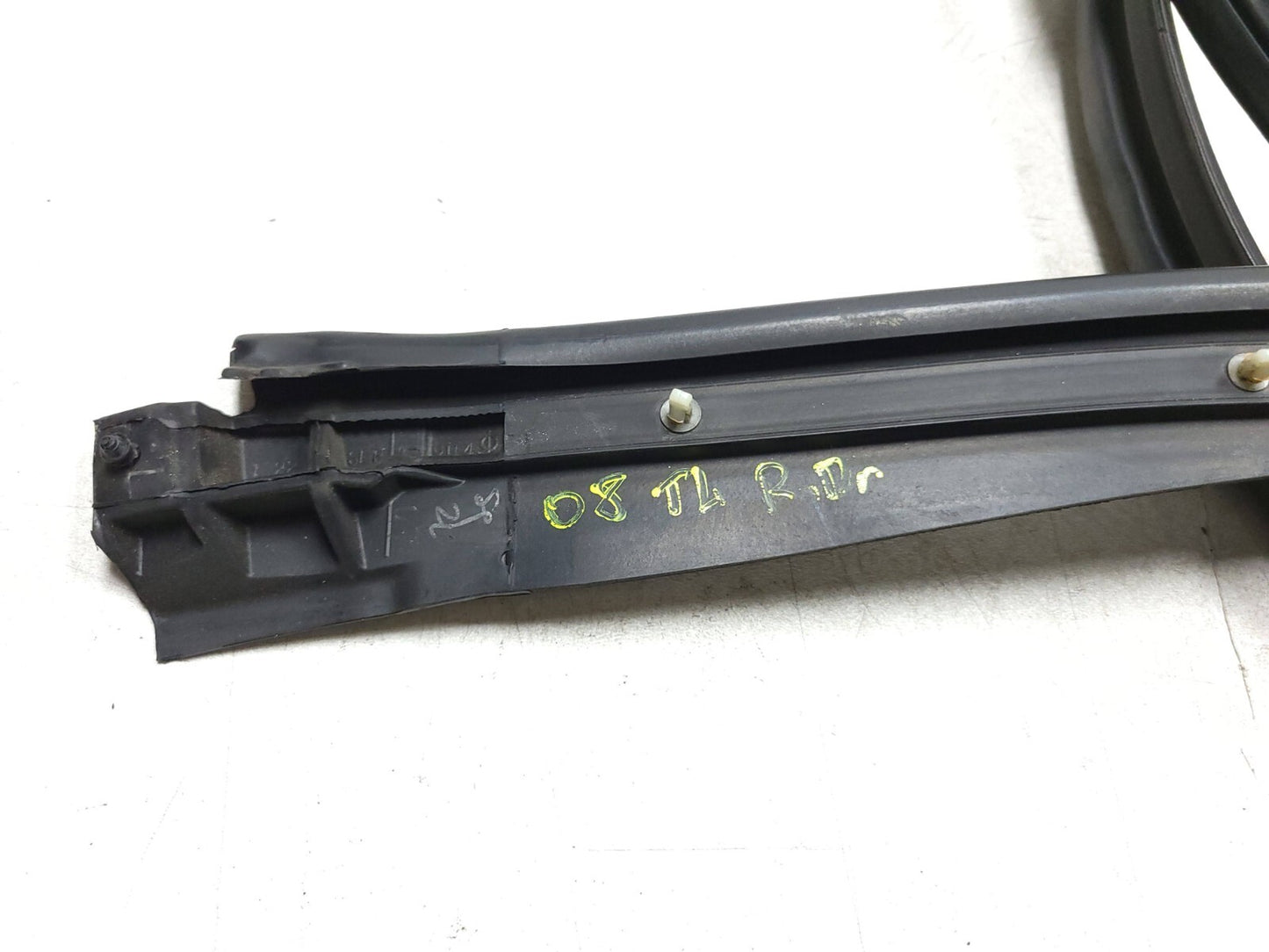 2007 - 2008 Acura Tl Type-s Door Weatherstrip Rear Driver Side Left OEM