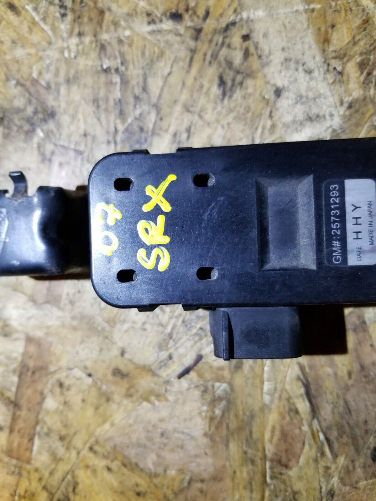 2004 - 2009 Cadillac SRX Air Temperature Sensor 25731293 OEM