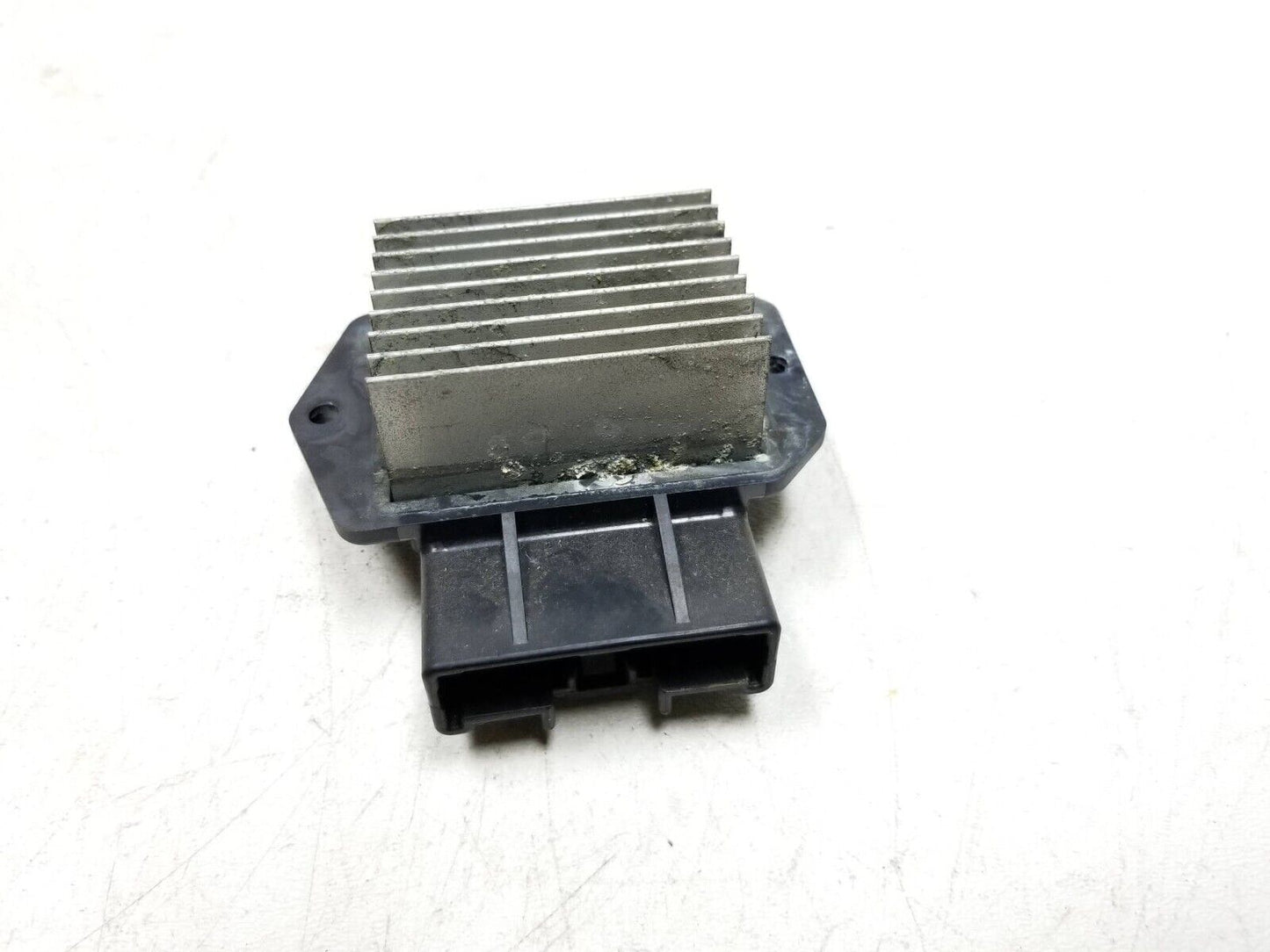 11-14 Chrysler 200 Blower Motor Resistor OEM 133k