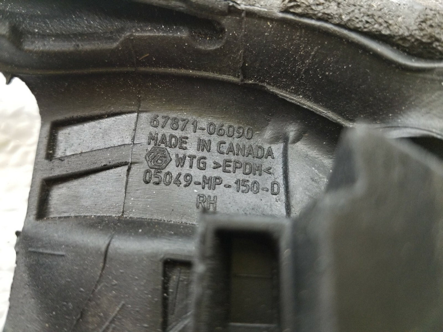 12 13 14 Toyota Camry Door Weather Strip Seal Rear Right Passenger Side OEM 94k