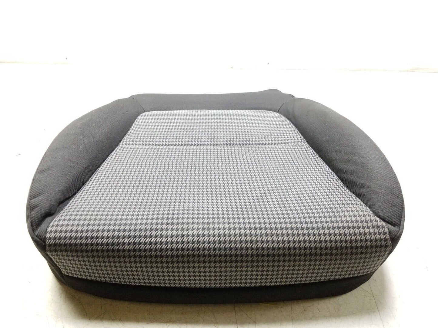 18-21 Hyundai Kona Front Driver Seat Lower Cushion OEM