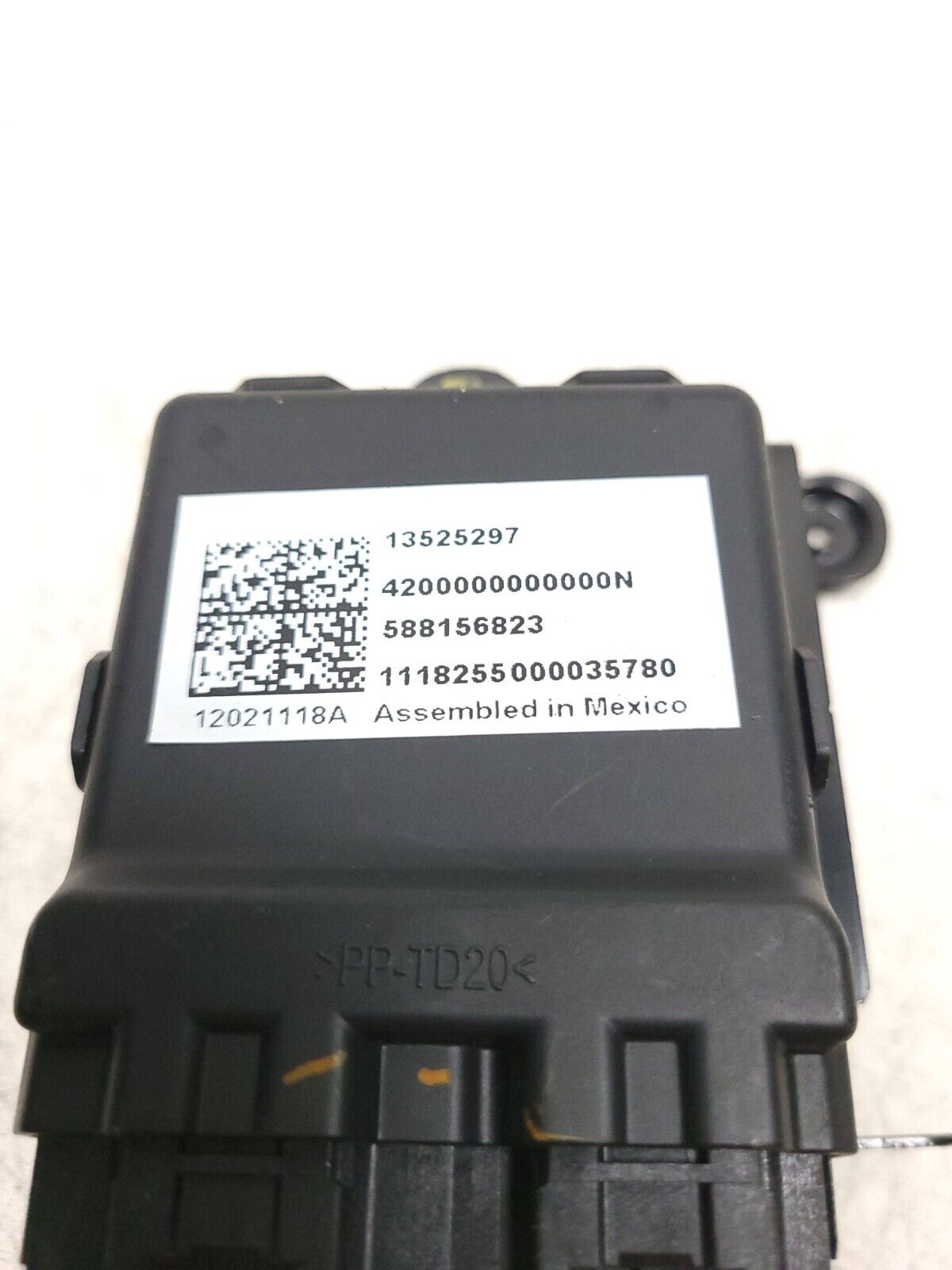 18-21 Chevrolet Equinox Front Passenger Seat Occupant Sensor Control Module OEM