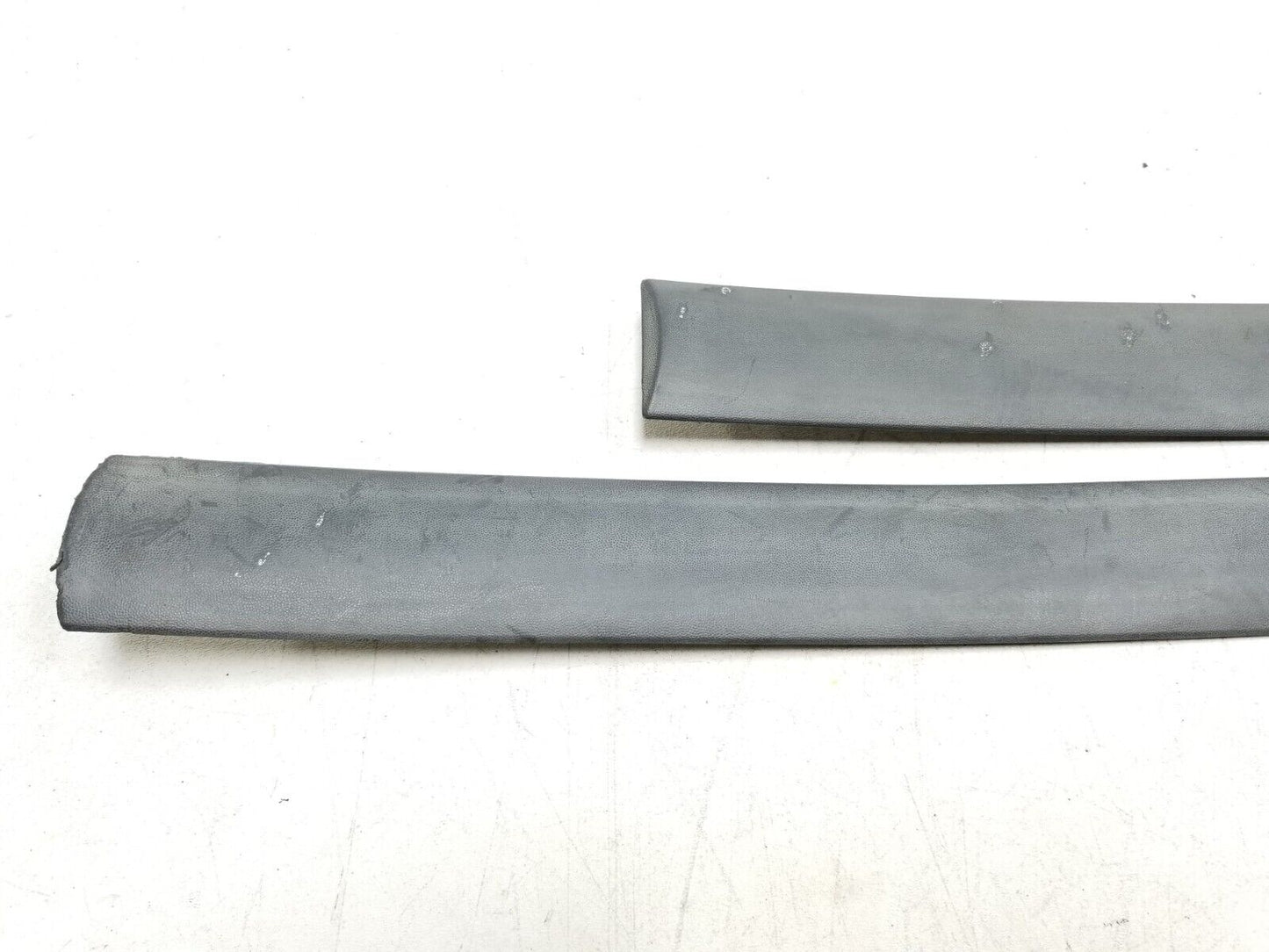 10 - 13 Ford Transit Connect Door Molding Driver Side Left Pair OEM
